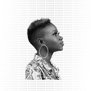 护士长双乳被揉的又大又硬
