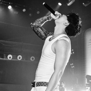 护士长双乳被揉的又大又硬
